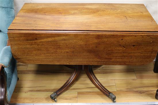 A Regency mahogany Pembroke table W.107cm